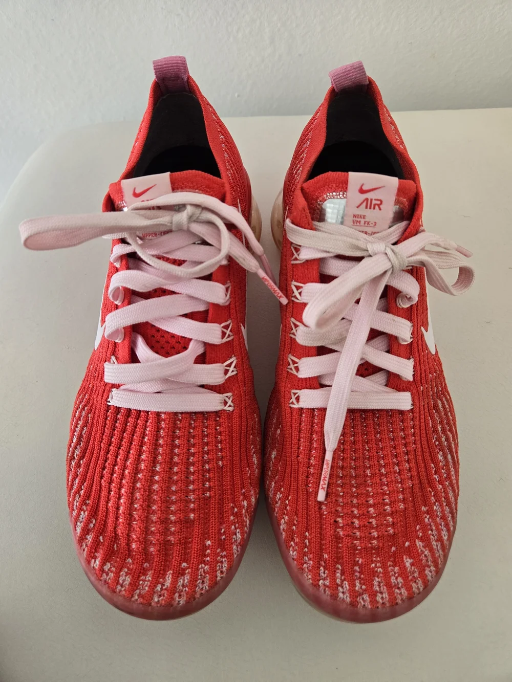 Nike Air VaporMax Flyknit 3 Track Red/Pink/White Low Top Sneakers  Sz 8/EUR 39